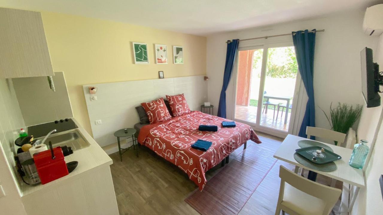Joli Studio Camargue Lou Rouge Arles Bagian luar foto